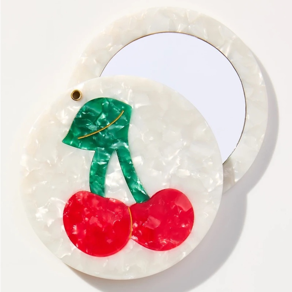 Solar Eclipse Cherry Compact & Cherry Hearts Bag … - image 2